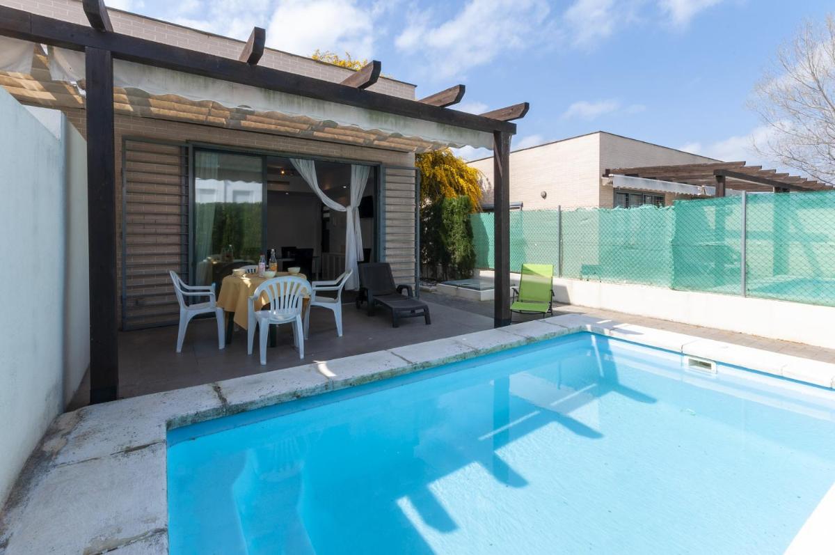 Premium 17 - Housity