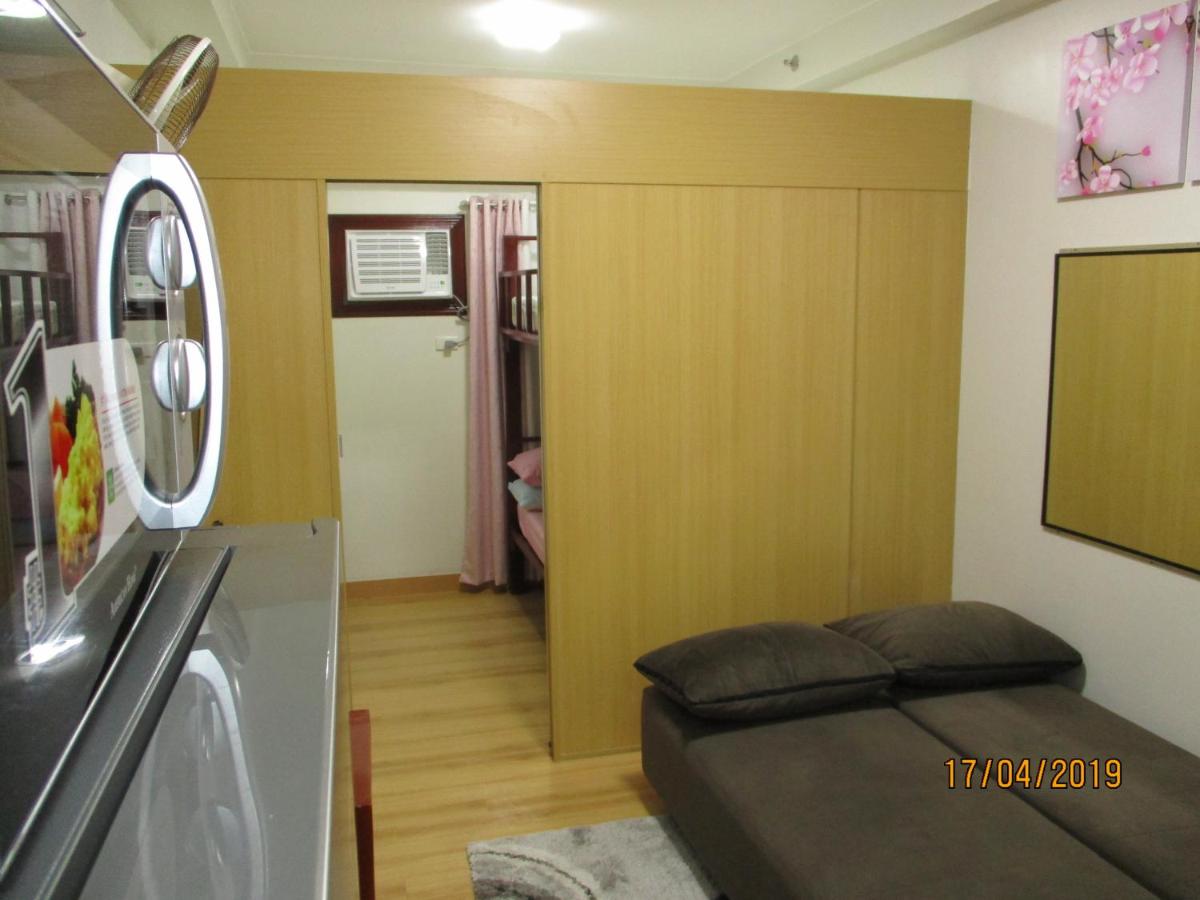 XNY at SMDC Trees Residences Quezon City-1 Bed RoomT2 - Housity