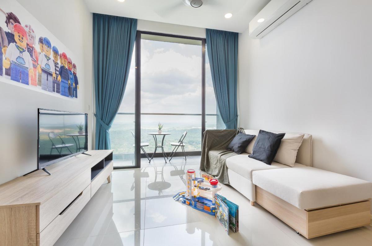 Suitetrails - Legoland Fun- Hostahome Suites at D'Pristine Residence