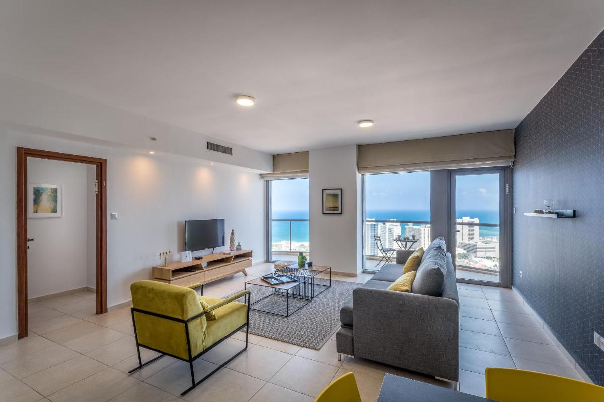 Cosy and sunny apartment in Nevet Tsedek with pool - Housity