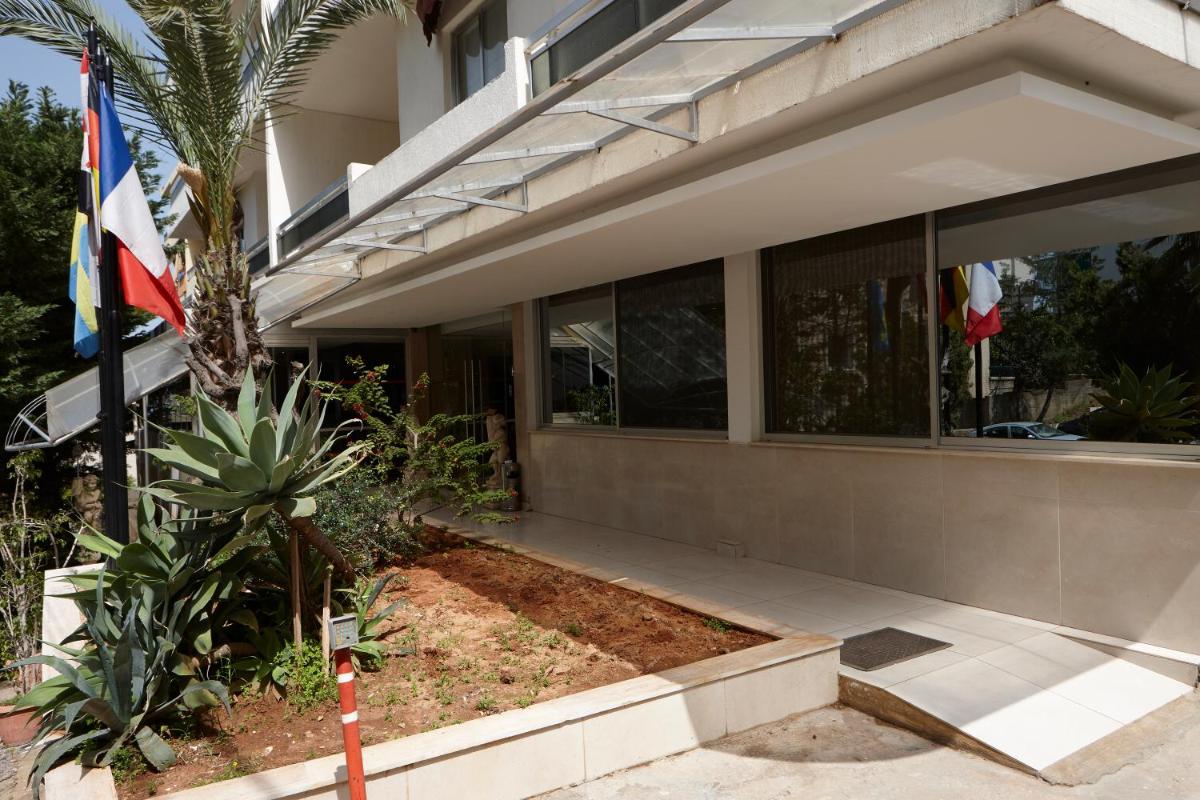 Zoukotel Hotel - Housity