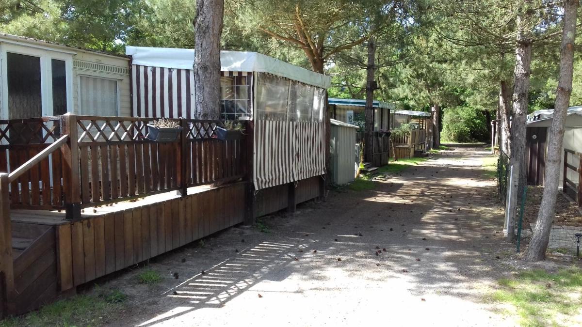 Camping Les Peupliers - Hizvo