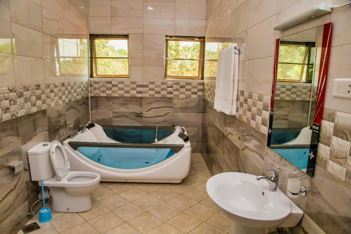 Suitetrails - Lakepoint Villa