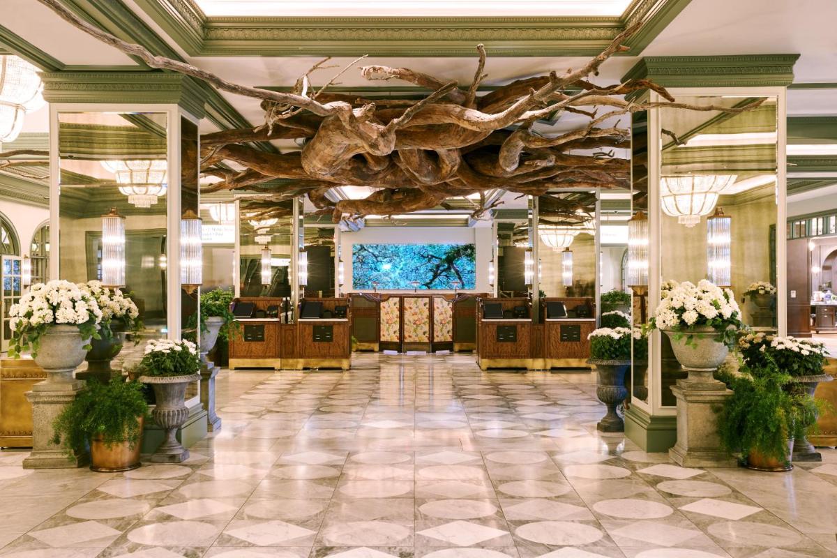 Park MGM Las Vegas - Housity