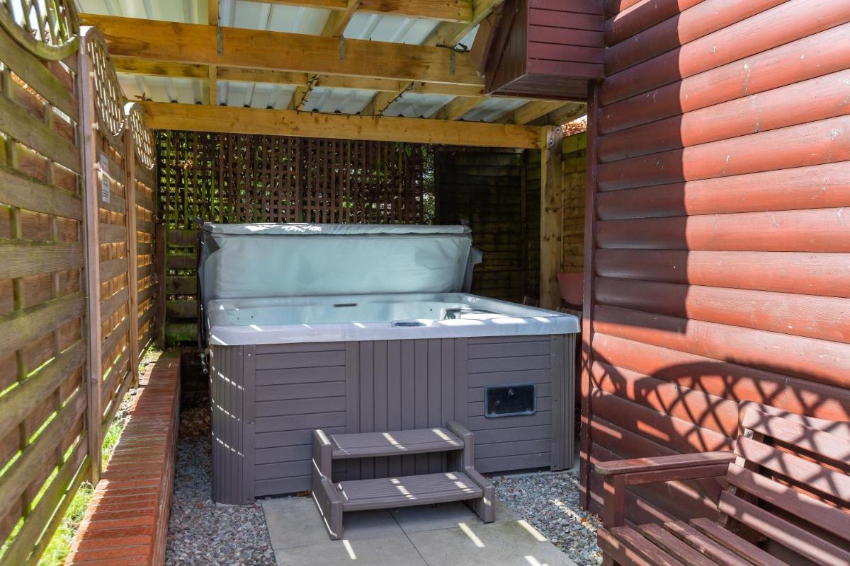 Loch Lomond Luxury Lodges - Housity