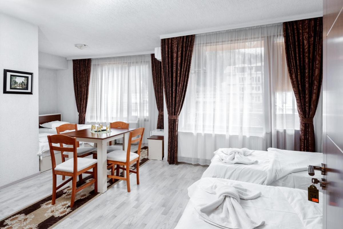 Family Hotel Aleks - Housity