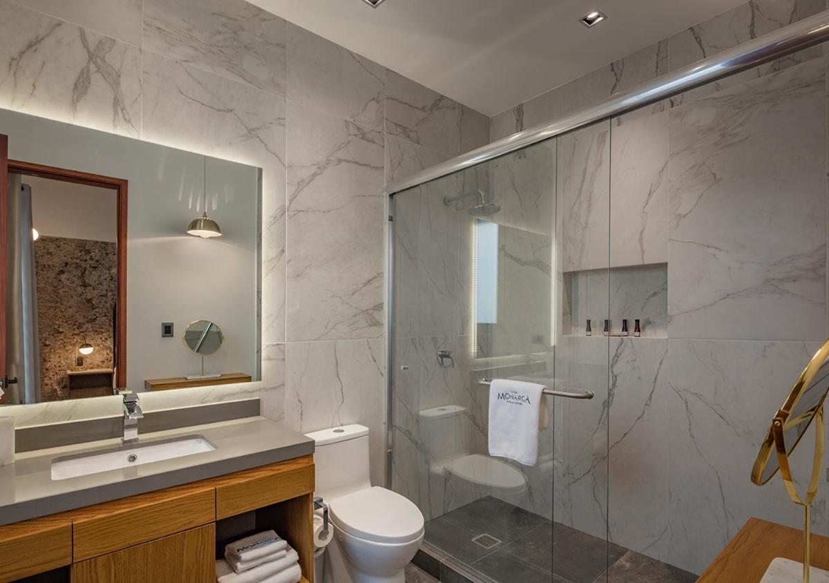 Hotel Casa Monarca - Housity