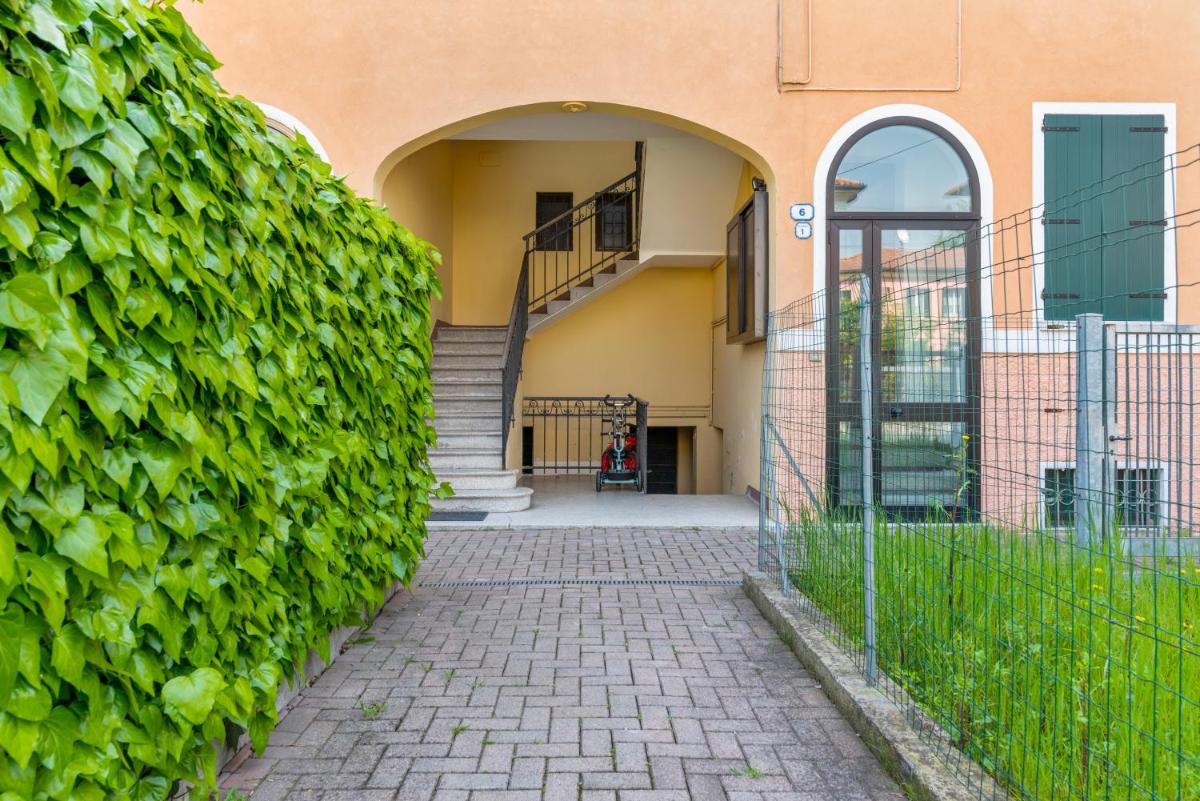 Prato della Valle Roomy Flat - Hizvo