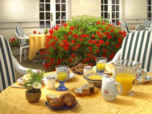Nourriture dans l'hôtel ou à proximité