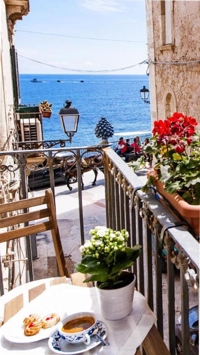 Lusso sulla spiaggia - Ortigia Vista Mare - Housity