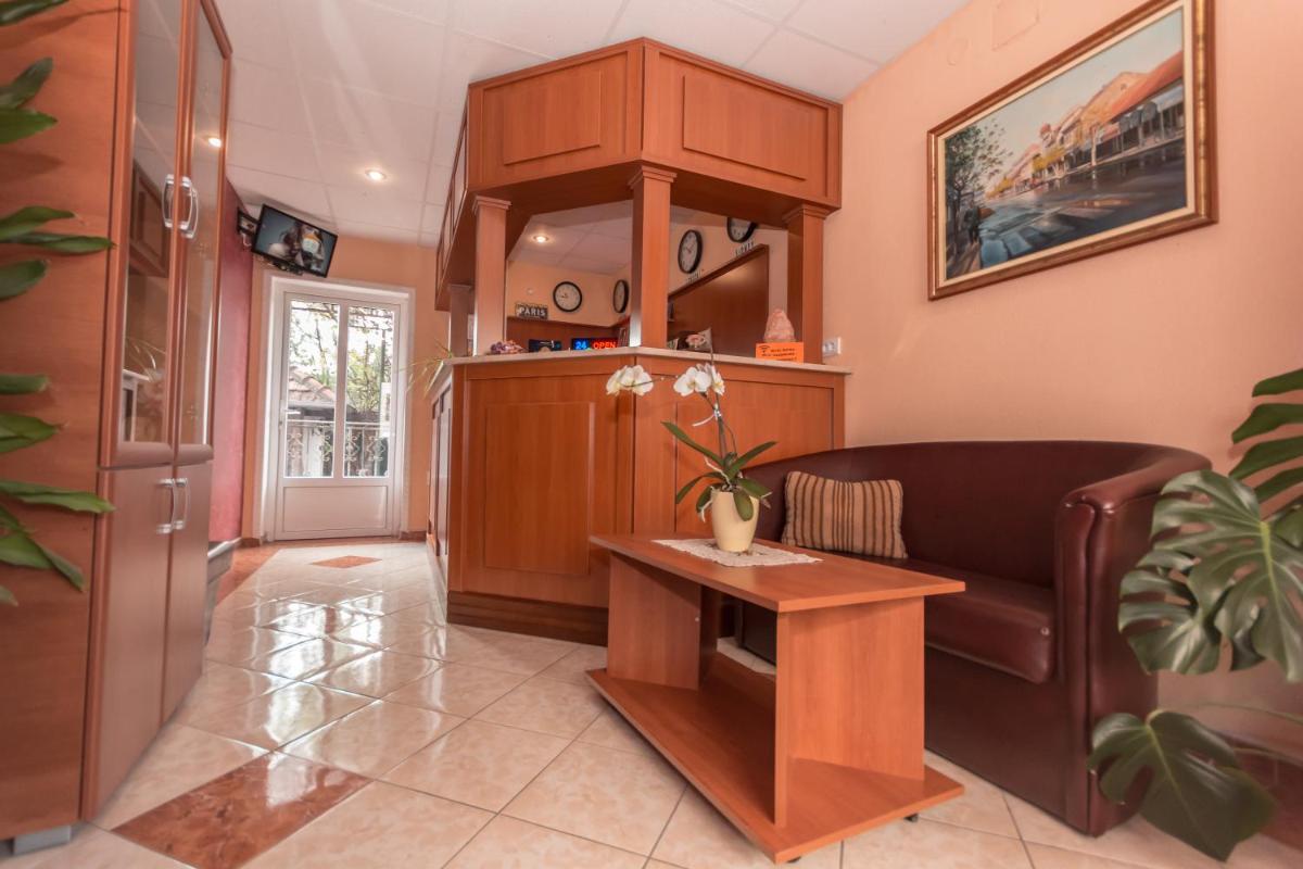 Hotel Drumski Raj - Housity