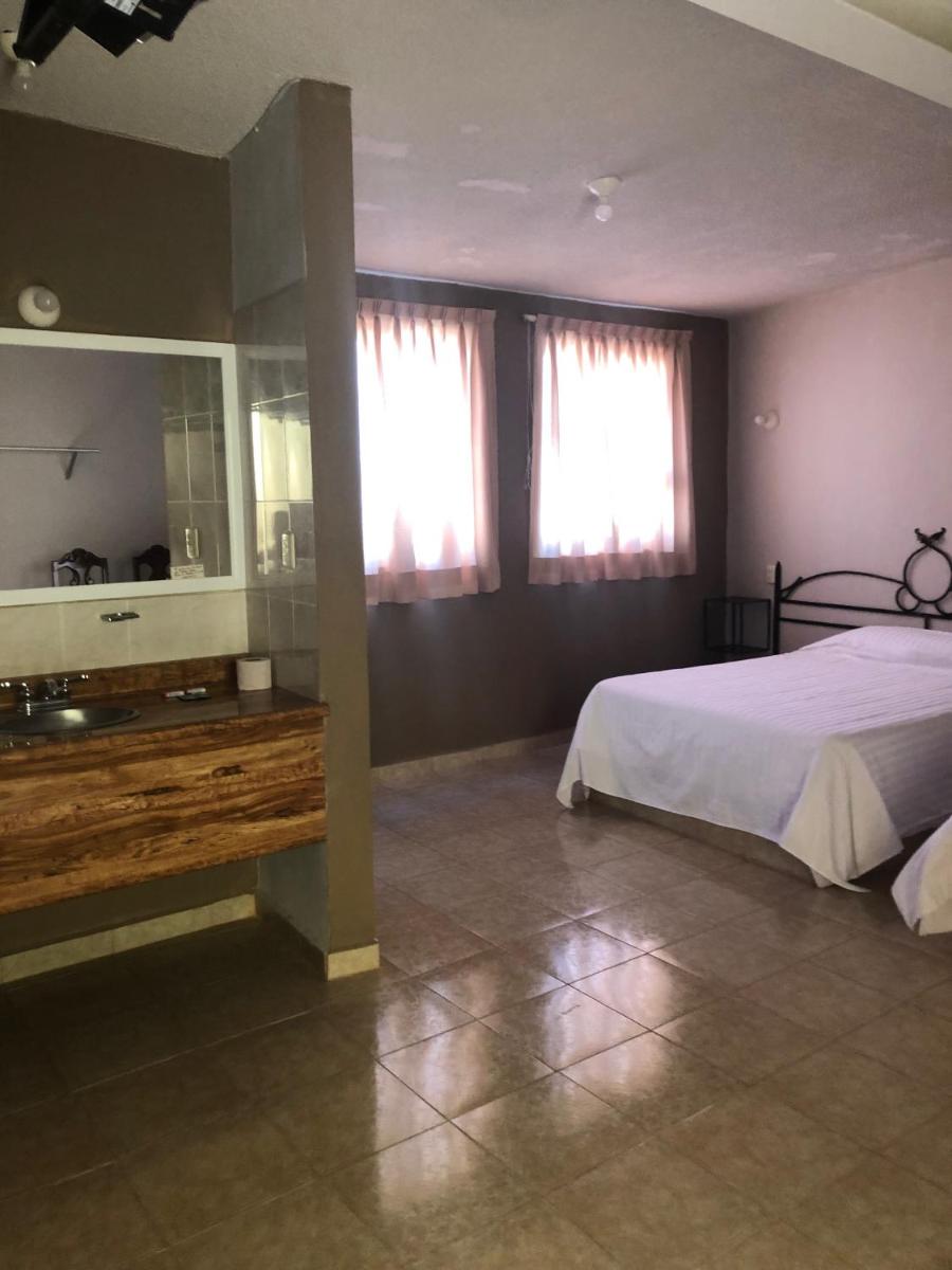 Hotel El Pacifico - Housity