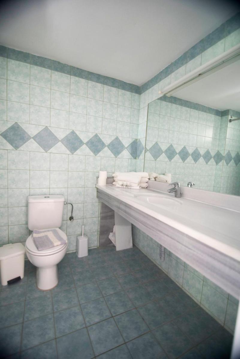 Evripides Village - Housity
