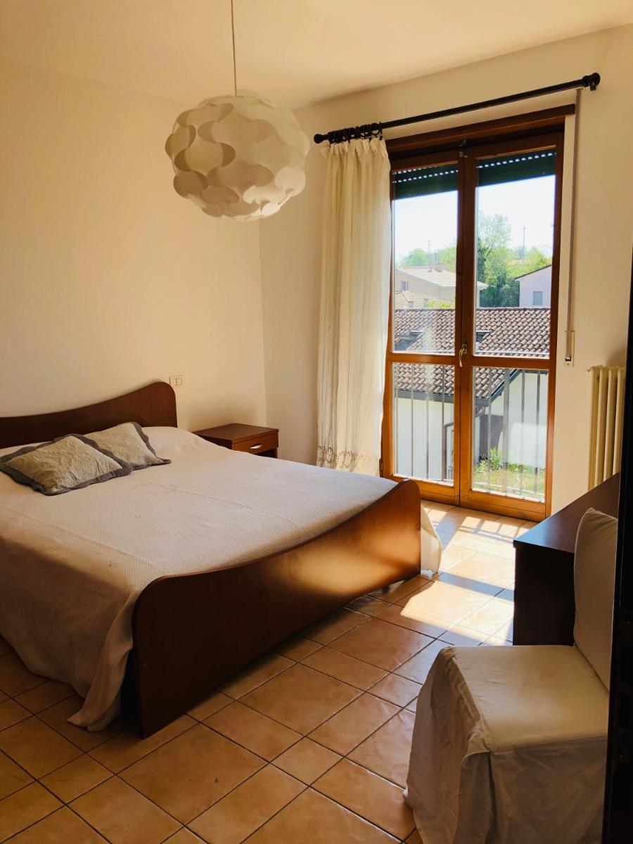 APPARTAMENTO PESCHIERA - zona Ospedale Pederzoli - Housity