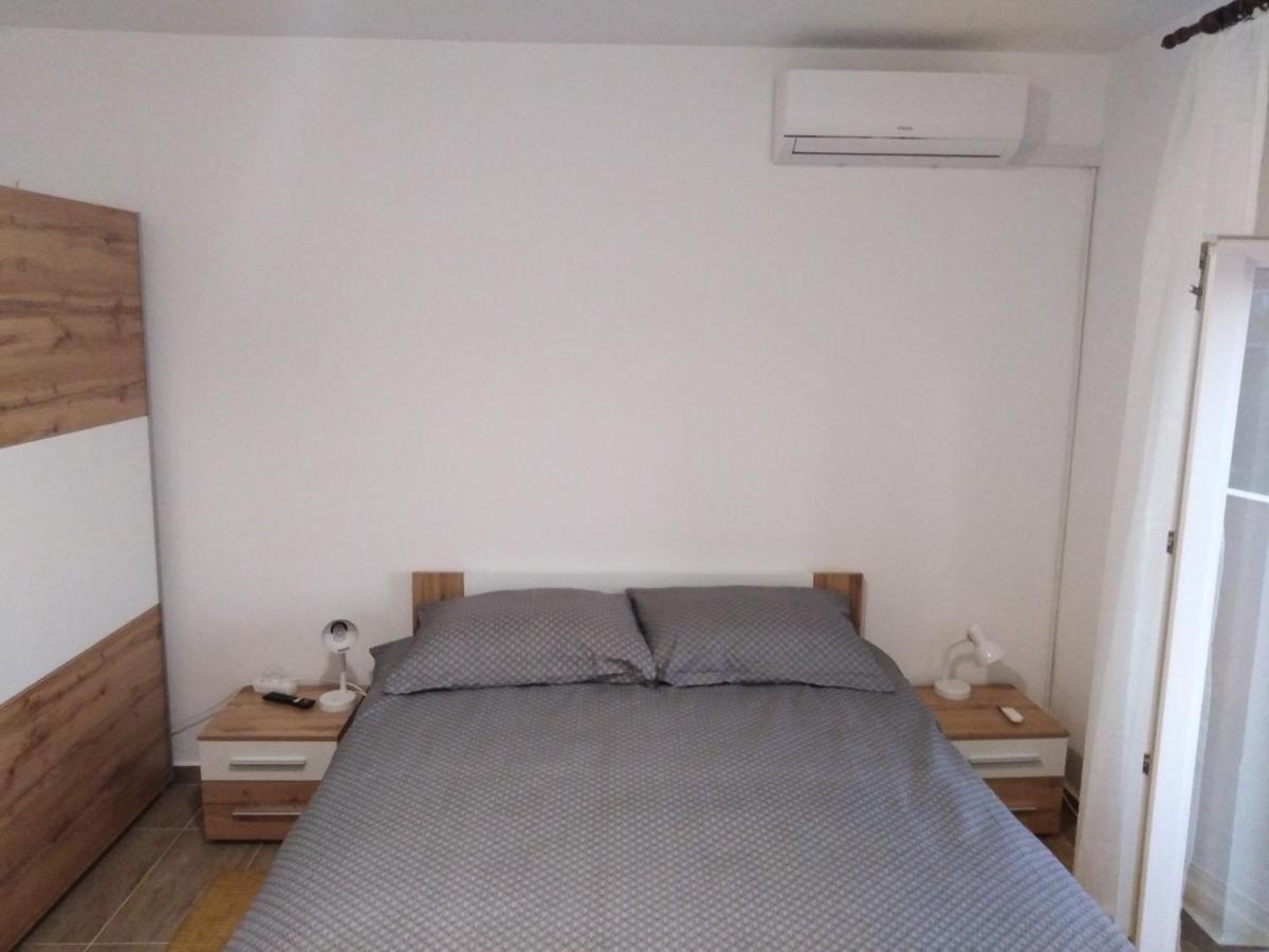 Apartments Nediljko & Mila - Housity