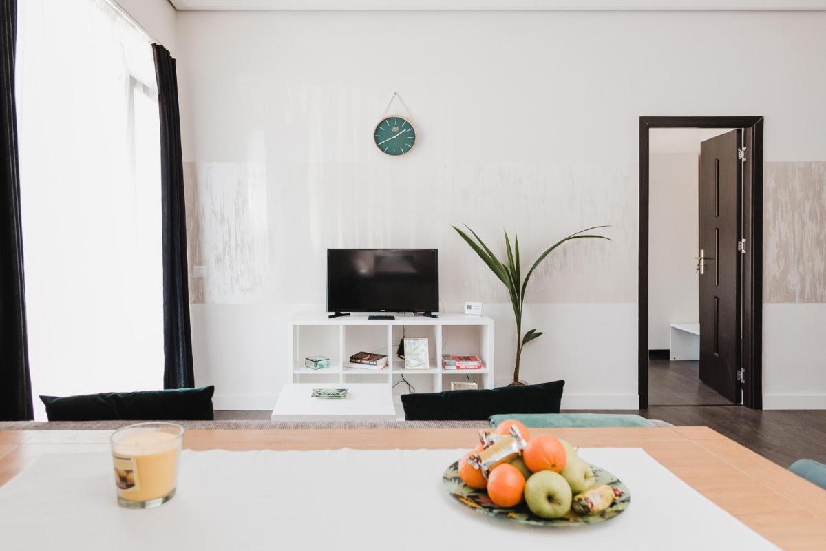 DD Apartments - Housity