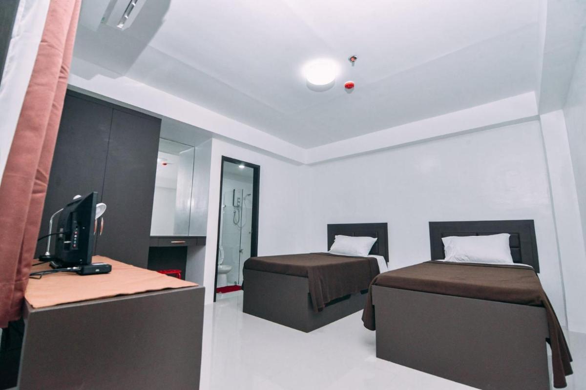Suitetrails - The Strand Suites and Dormitel