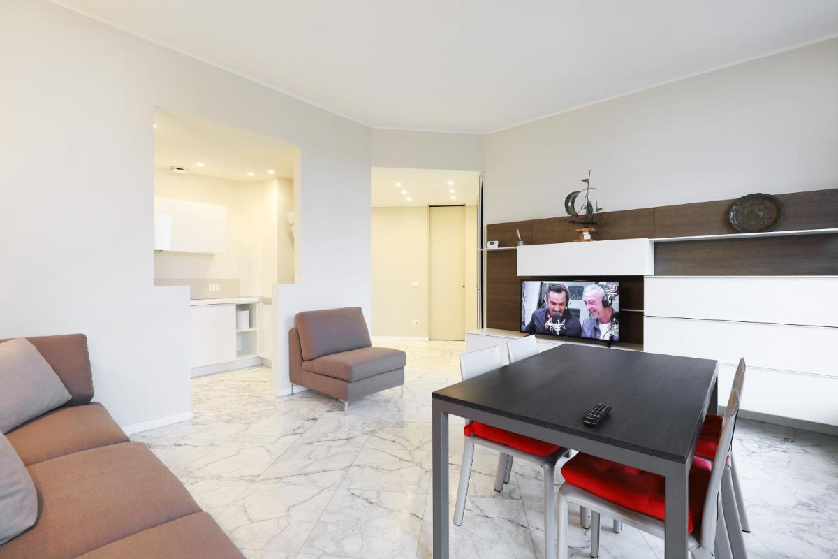 Suitetrails - Duomo Luxury Apartment