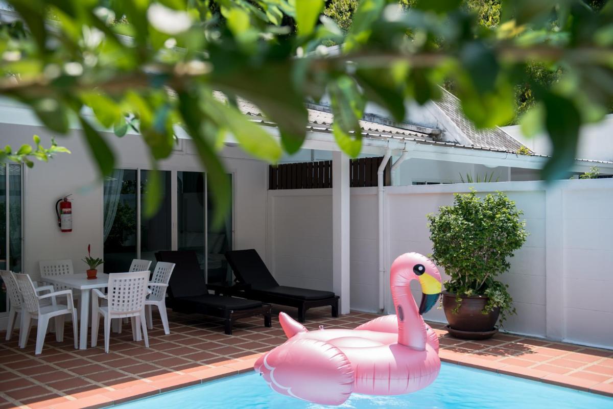 Baan Promphun Pool Villa by BV - Housity