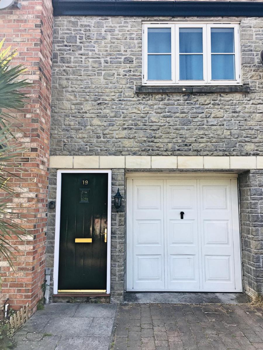 Liberty Locking Castle - Housity
