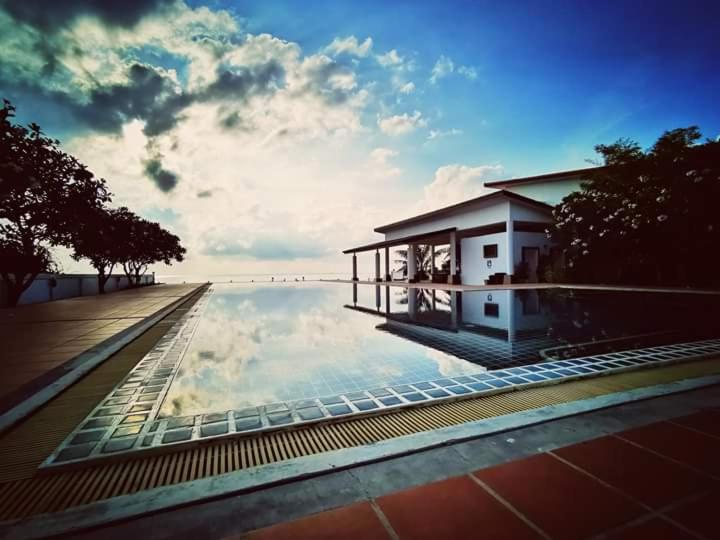 Khanom Beach Residence - Housity