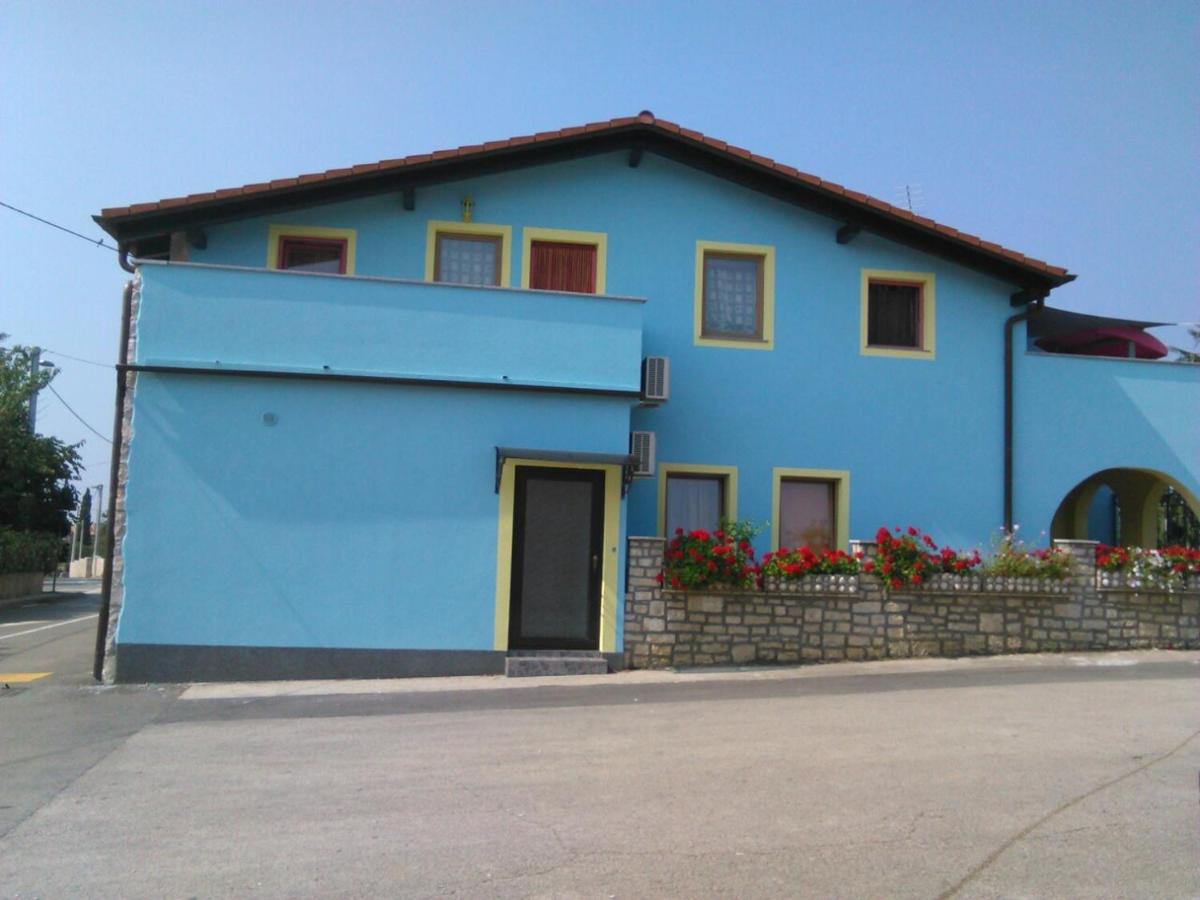 Apartments Ljubic - Housity