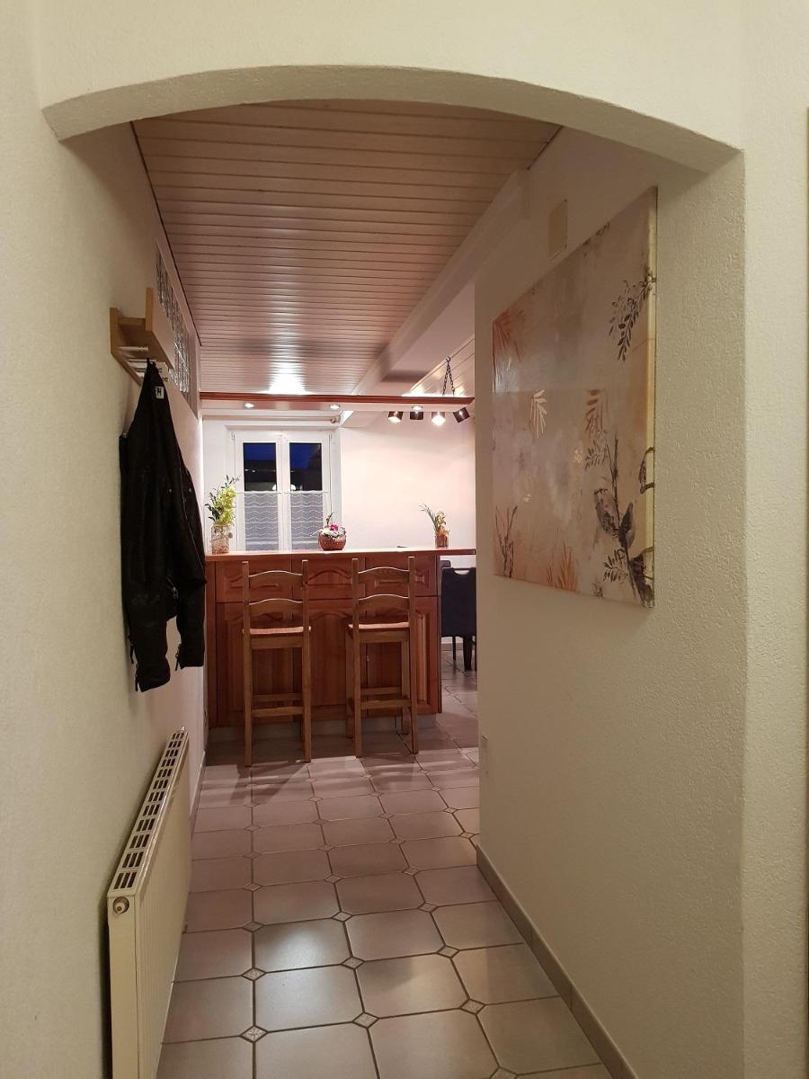Apartement-Gîte rural à 3 km de Delémont - Housity