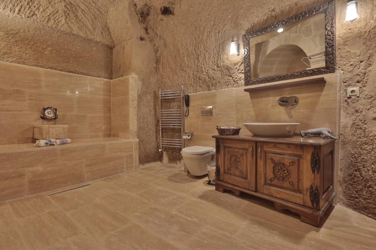 Yoruk Stone House - Housity