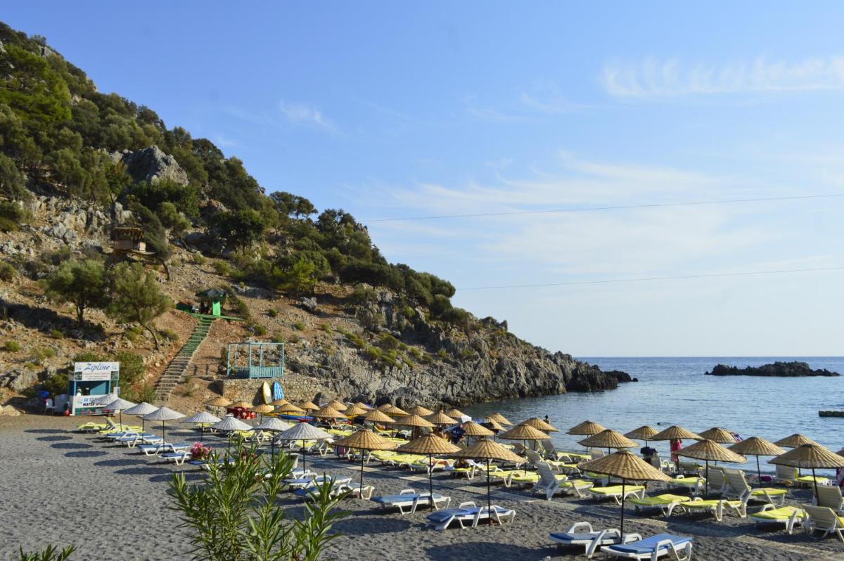 Erasmus Apart Hotel - Housity