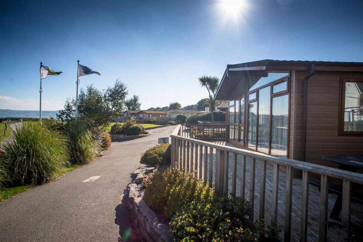 St. David's Park - Housity