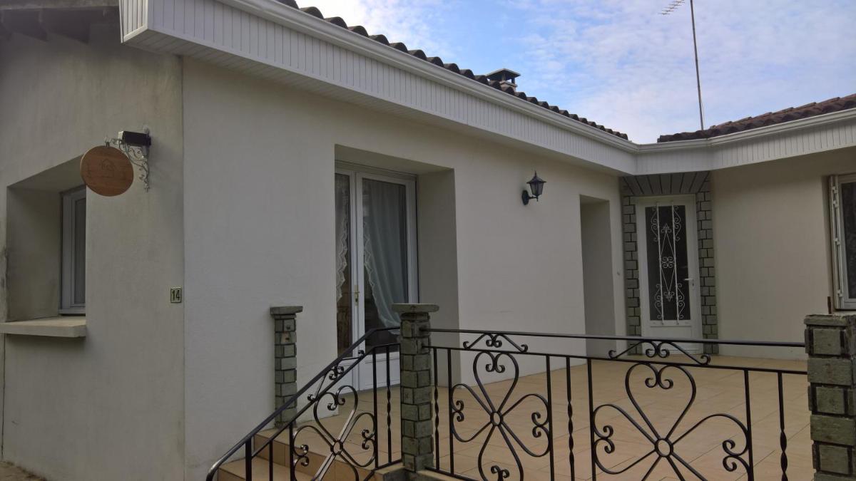 Entre mûres et châtaignes - Housity