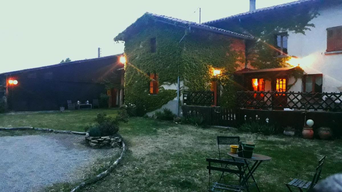 Une pause sur la colline - Housity