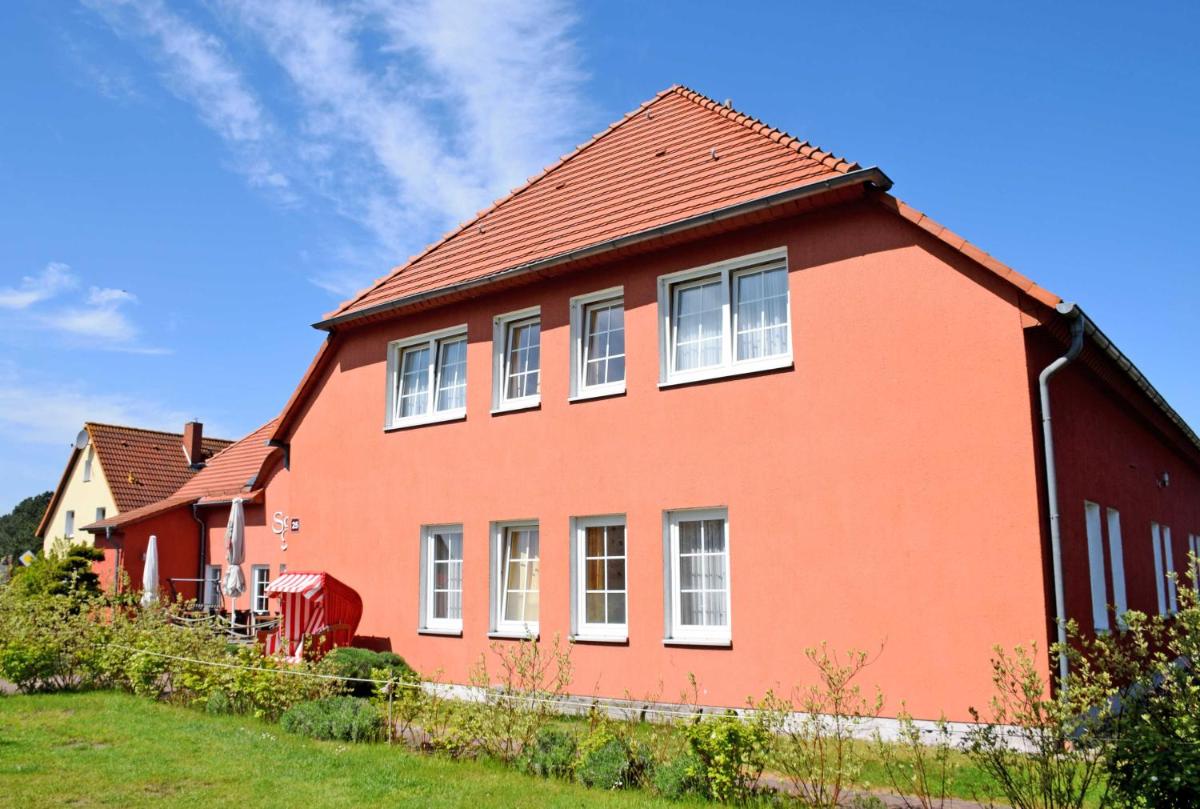 Das kleine Hotel auf Mönchgut - Housity