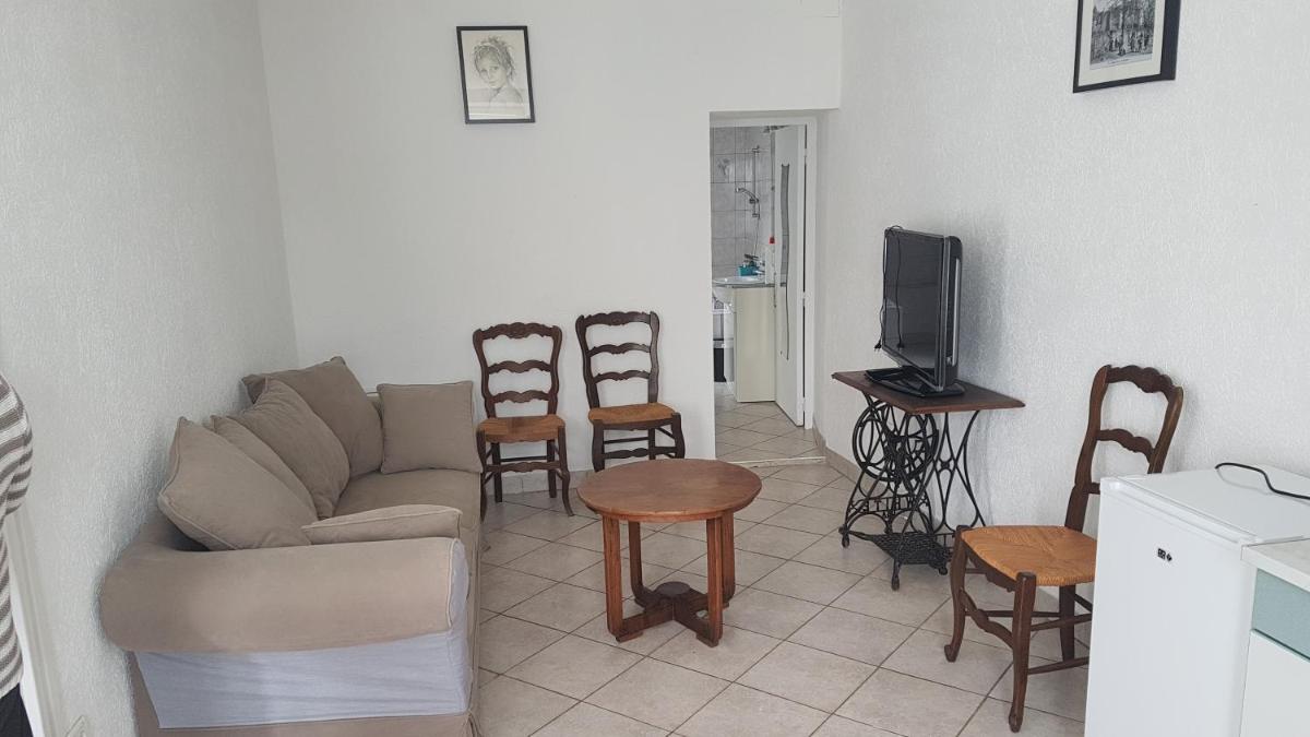 Petite maison au cœur du Berry - Housity