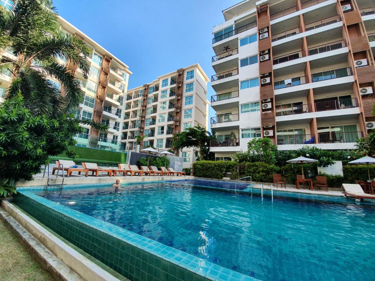 Diamond Suite - Housity