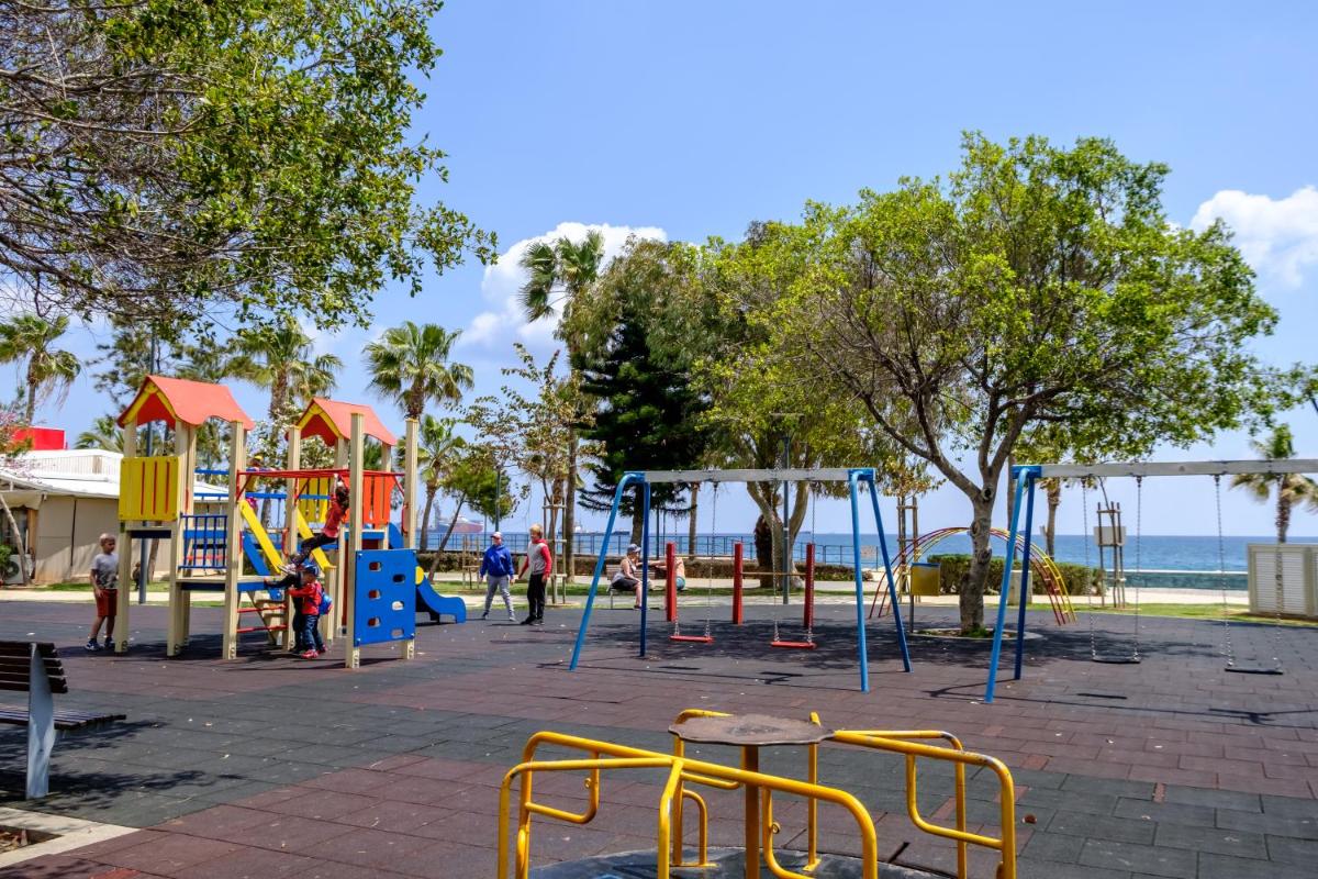 Limassol Old Town Mansion - Housity