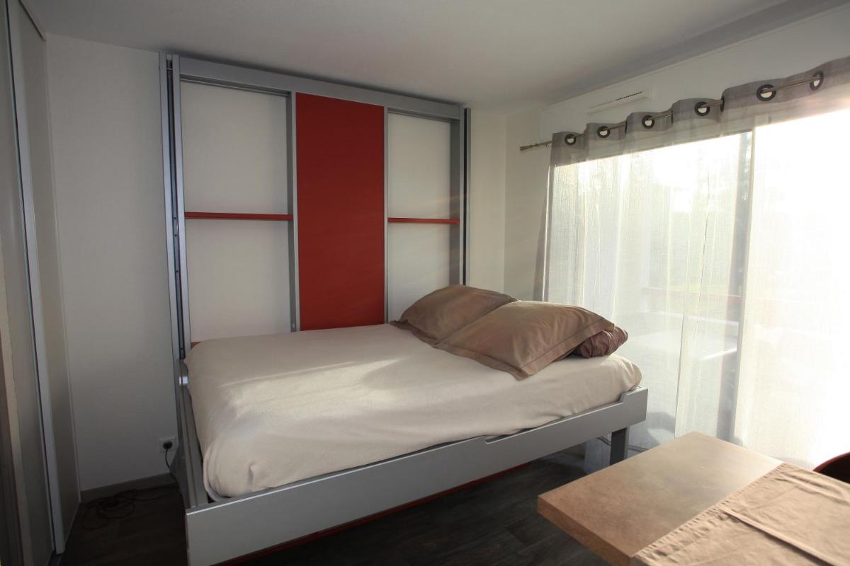 Studio Ttikia - Housity
