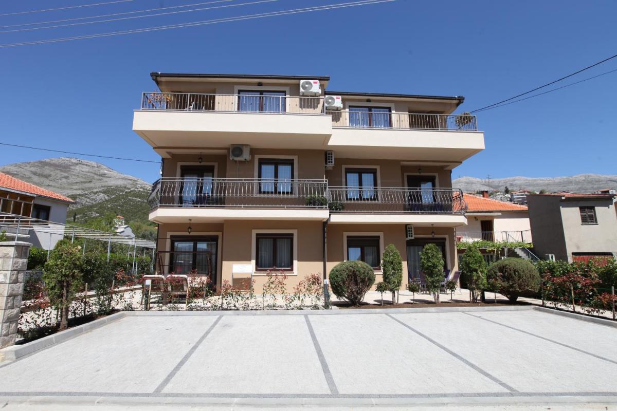 Luxury Apartments Taša - Housity
