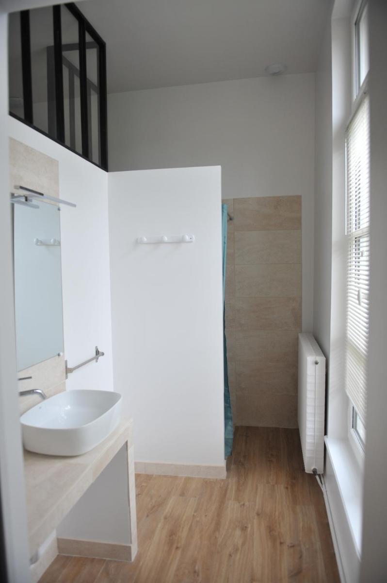 Vendome au bord du Loir - Housity