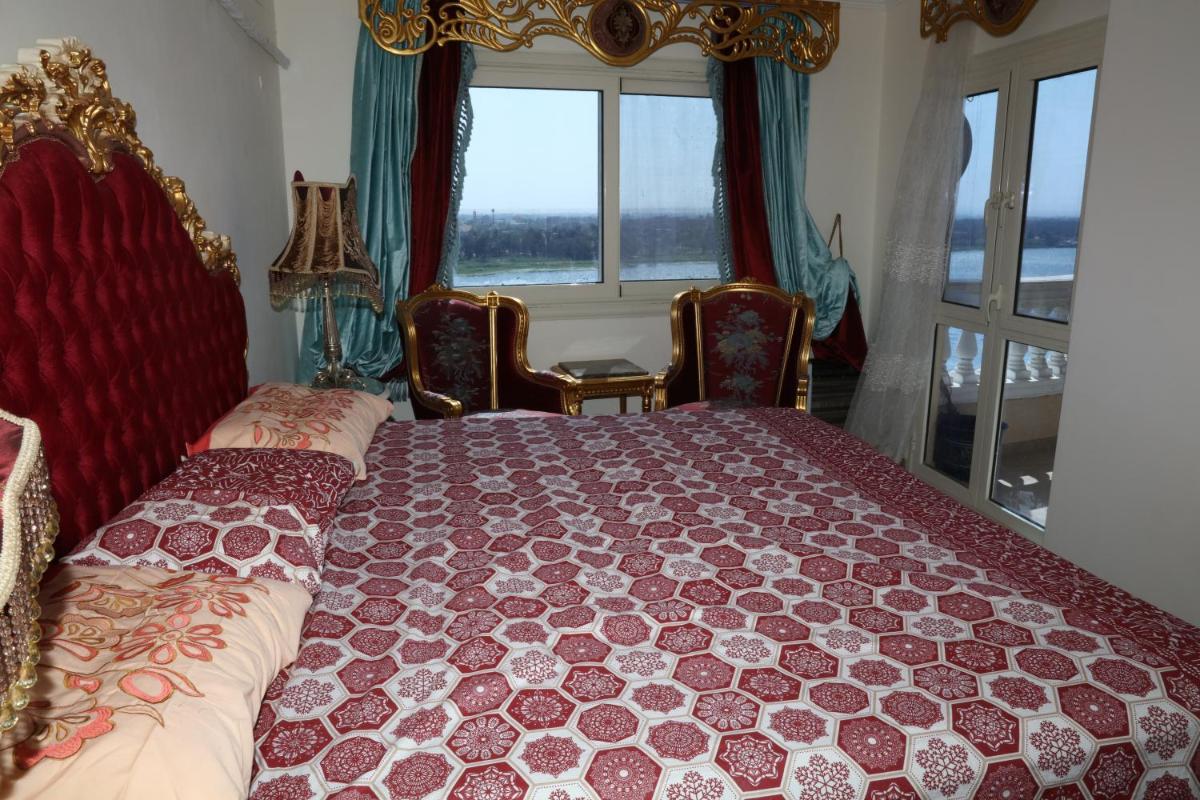 Maadi, Direct Nile river View From all Rooms - Housity