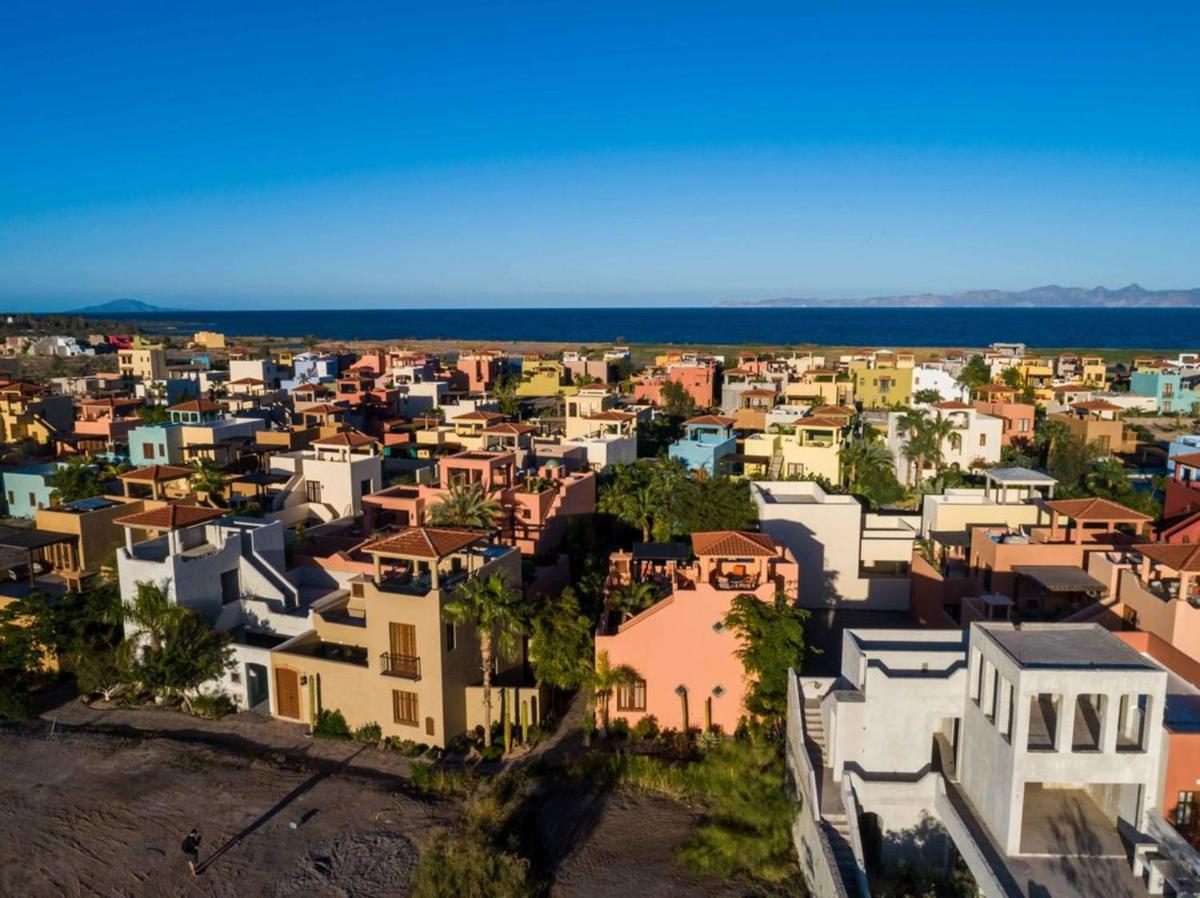 Casa Encantada - Housity