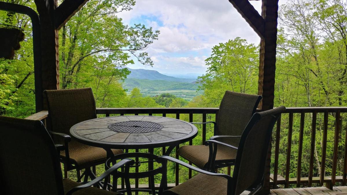 Serenity Creek Cabin - Housity