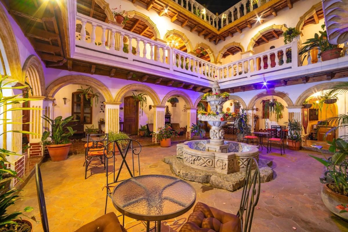 Hotel Gran Plaza Euromaya - Hizvo