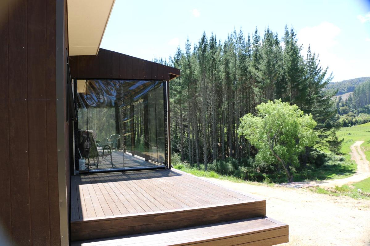 Unwind in Paradise Valley Trout at your door - Housity