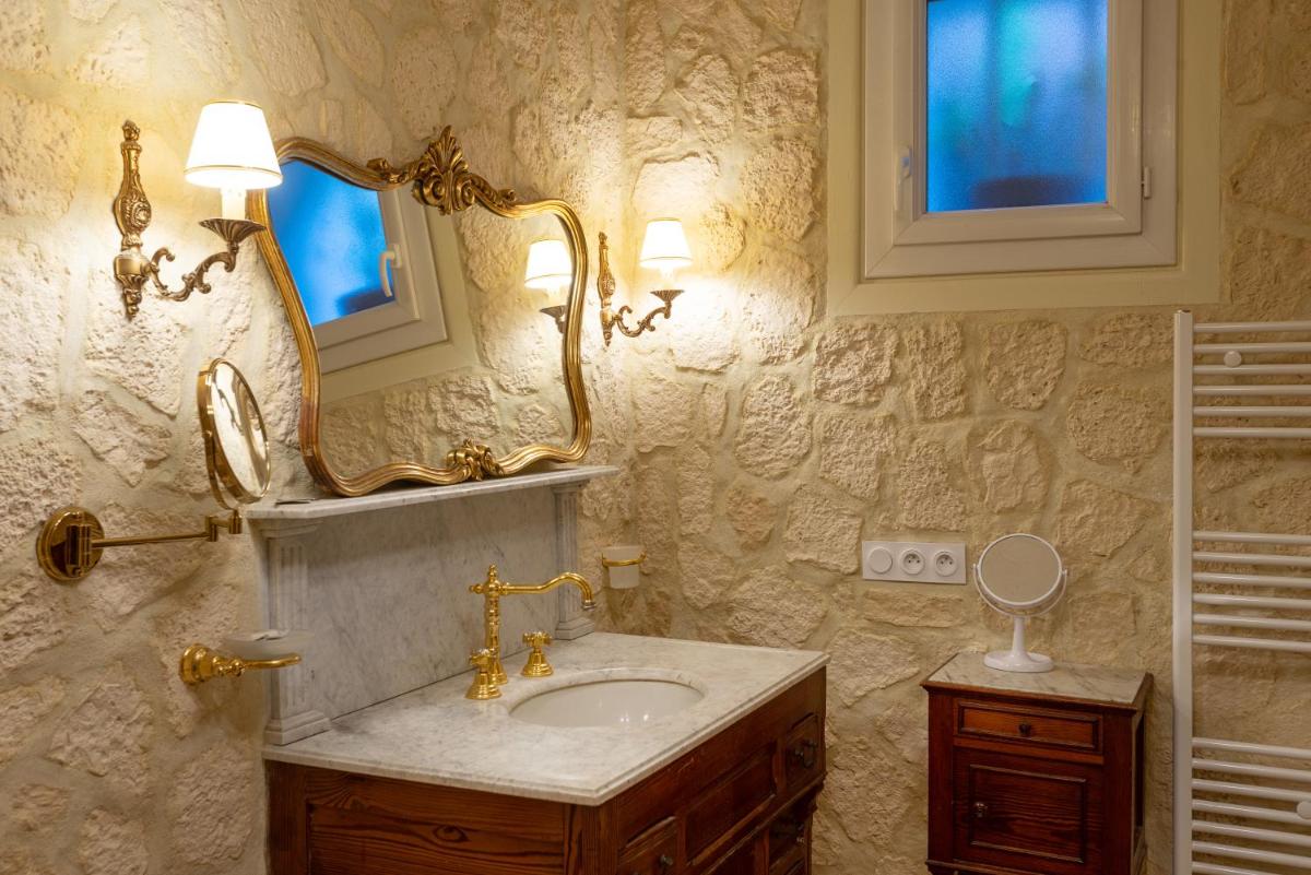 Hôtel Boutique Saint-Louis - Housity