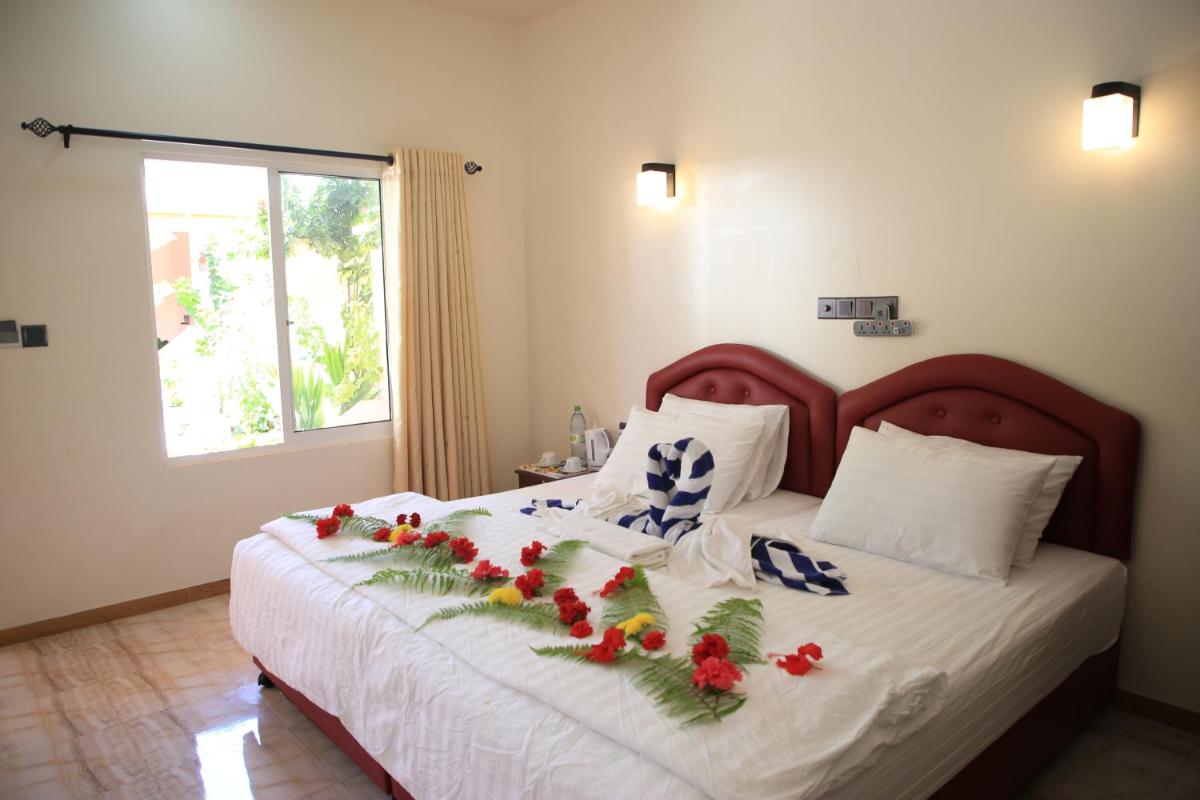 Evila Inn - Thoddoo - Housity