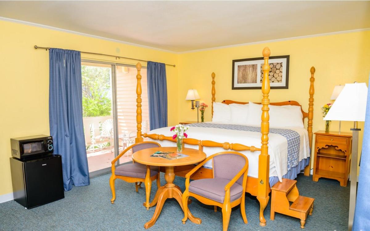 Land O Nod Inn - Housity