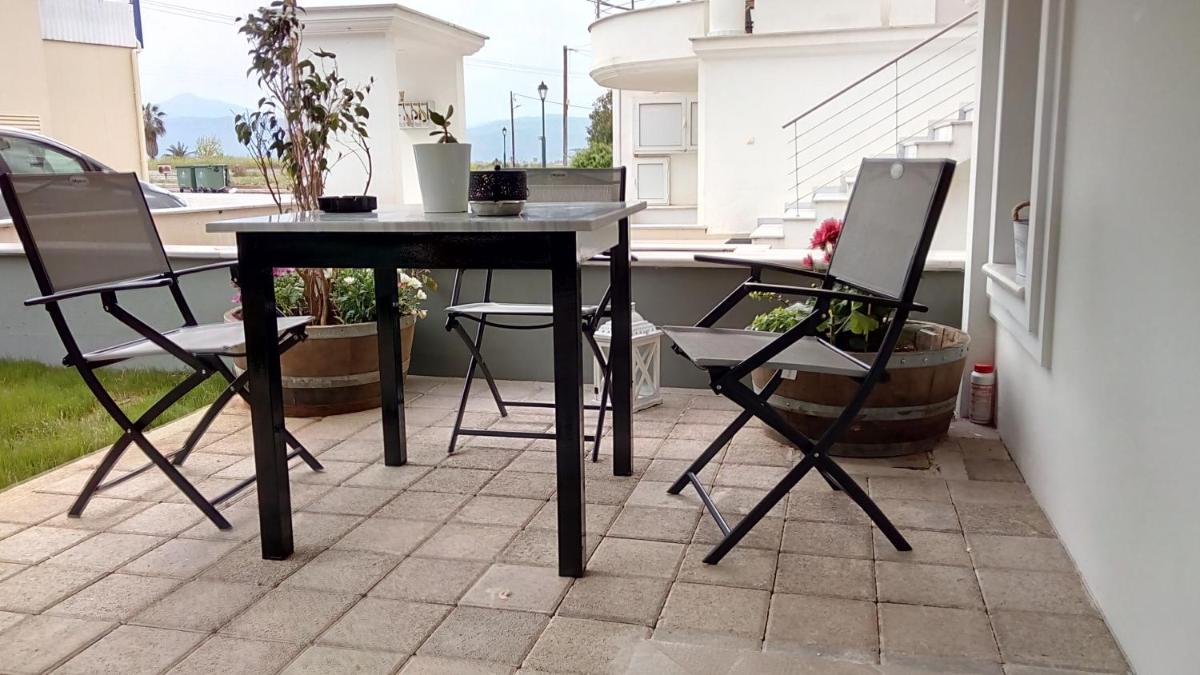 Spyros Studio - Housity