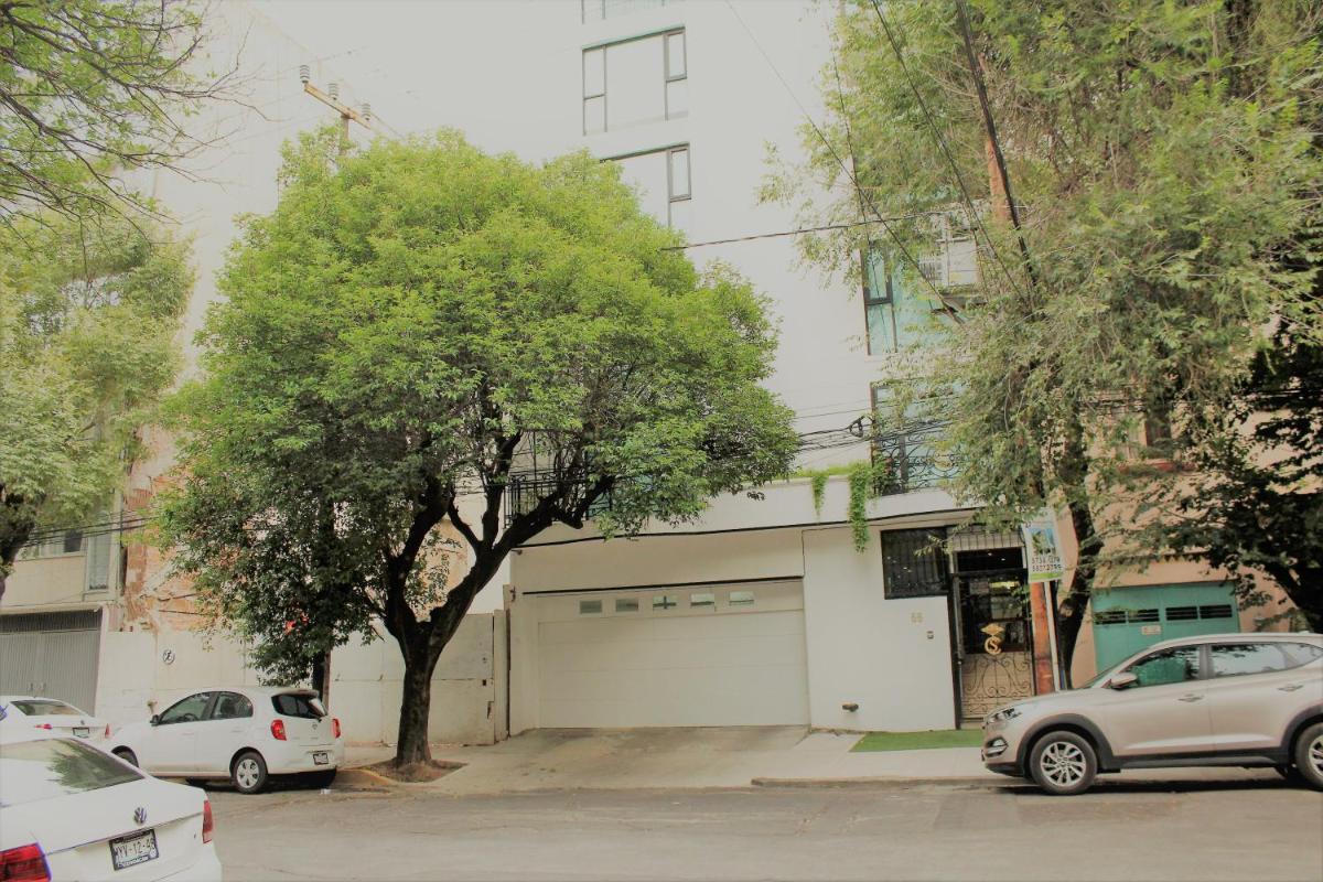 Condesa Suites - Housity