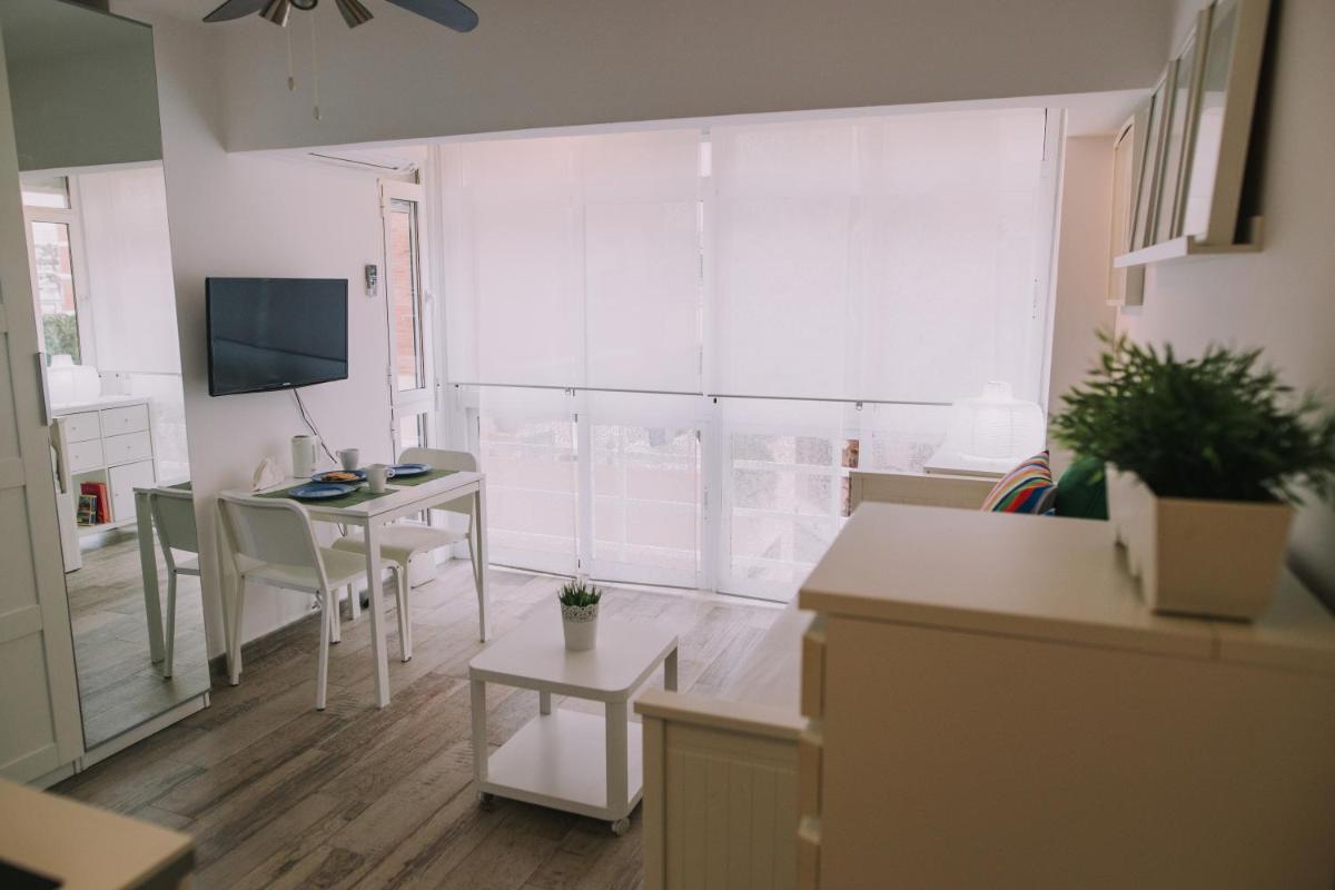 Apartamento Malagueta Playa - Housity